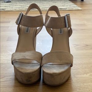 Steve Madden nude sandals with high wedge